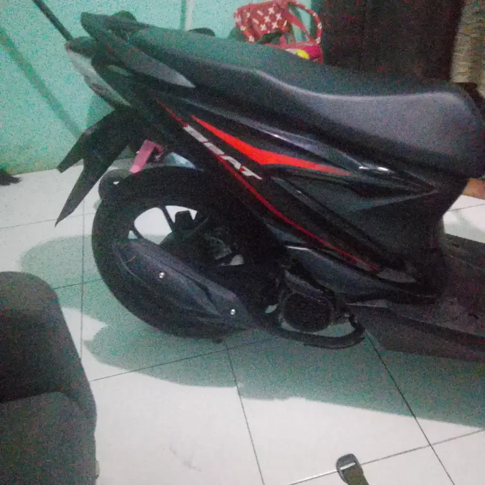 Honda beat 2025. Gres seperti baru. Km baru 600 km