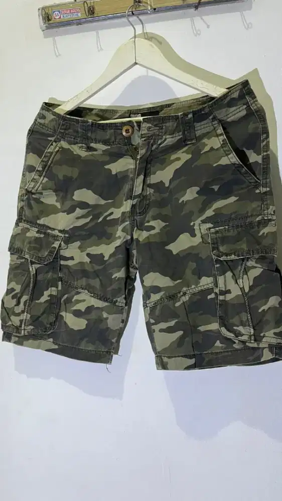 Army short pants