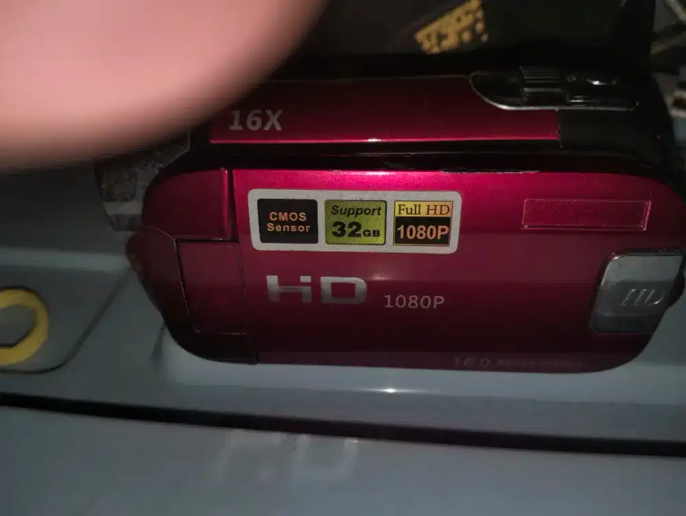 Di jual Camcorder Lumin HD 90 digital camera ( bekas / second  )