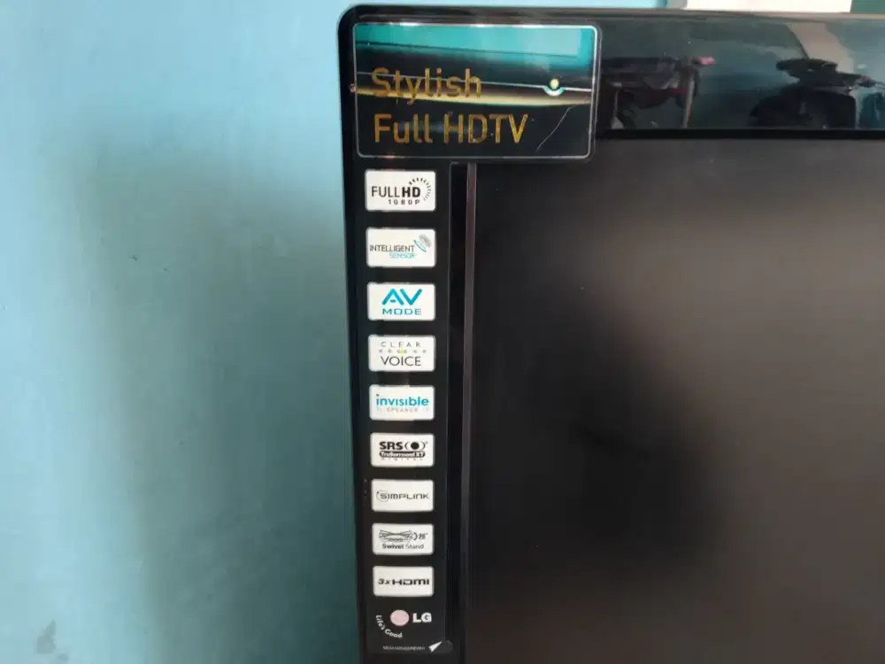 LG FULL HDTV 32 IN - 32LG50FR