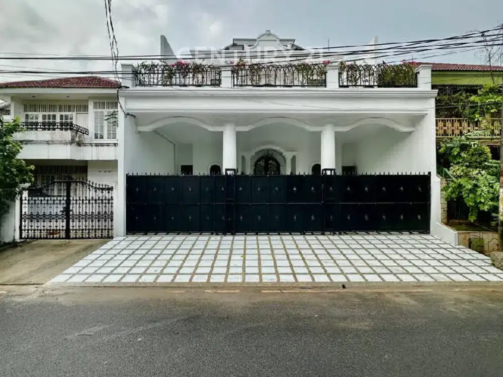 DIJUAL RUMAH BRAND NEW CLASSIC Di PONDOK INDAH