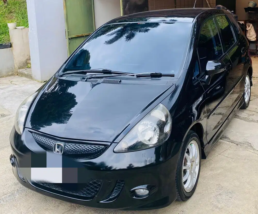 Honda Jazz Hitam 2008 Bensin
