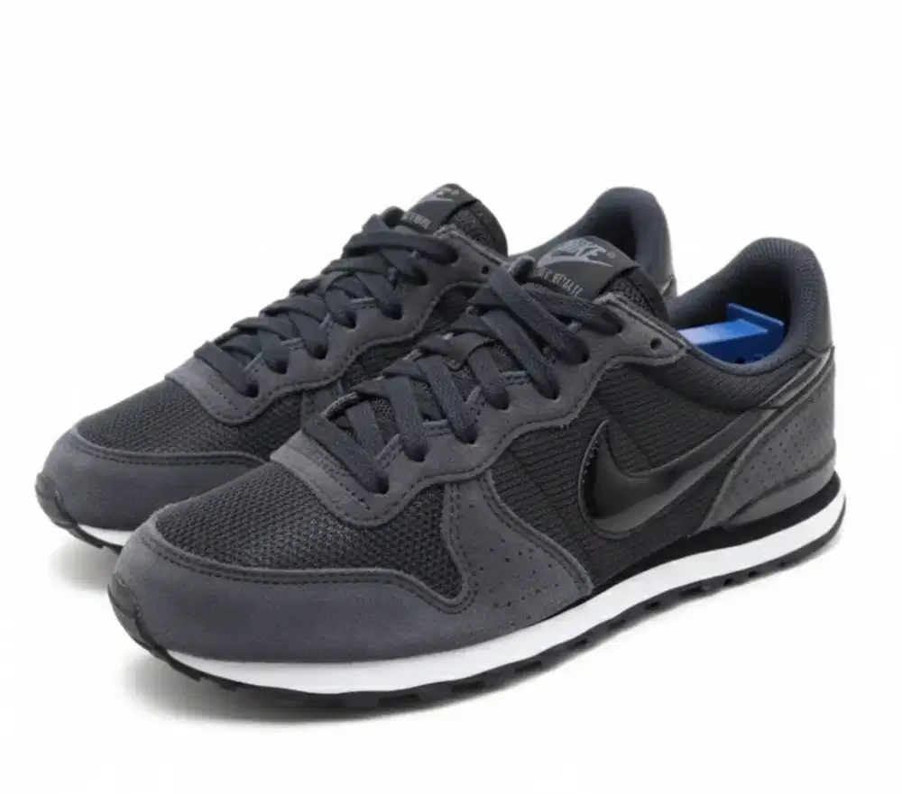 Sepatu Running Nike Inernationalist Size 37