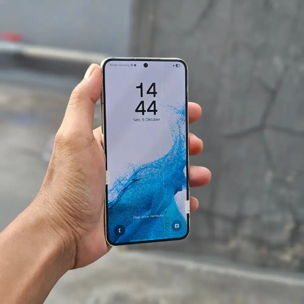 SAMSUNG GALAXY S22 SEIN 5G 256 GB MULUS MINUS GARIS 1 FUNGSI NORMAL