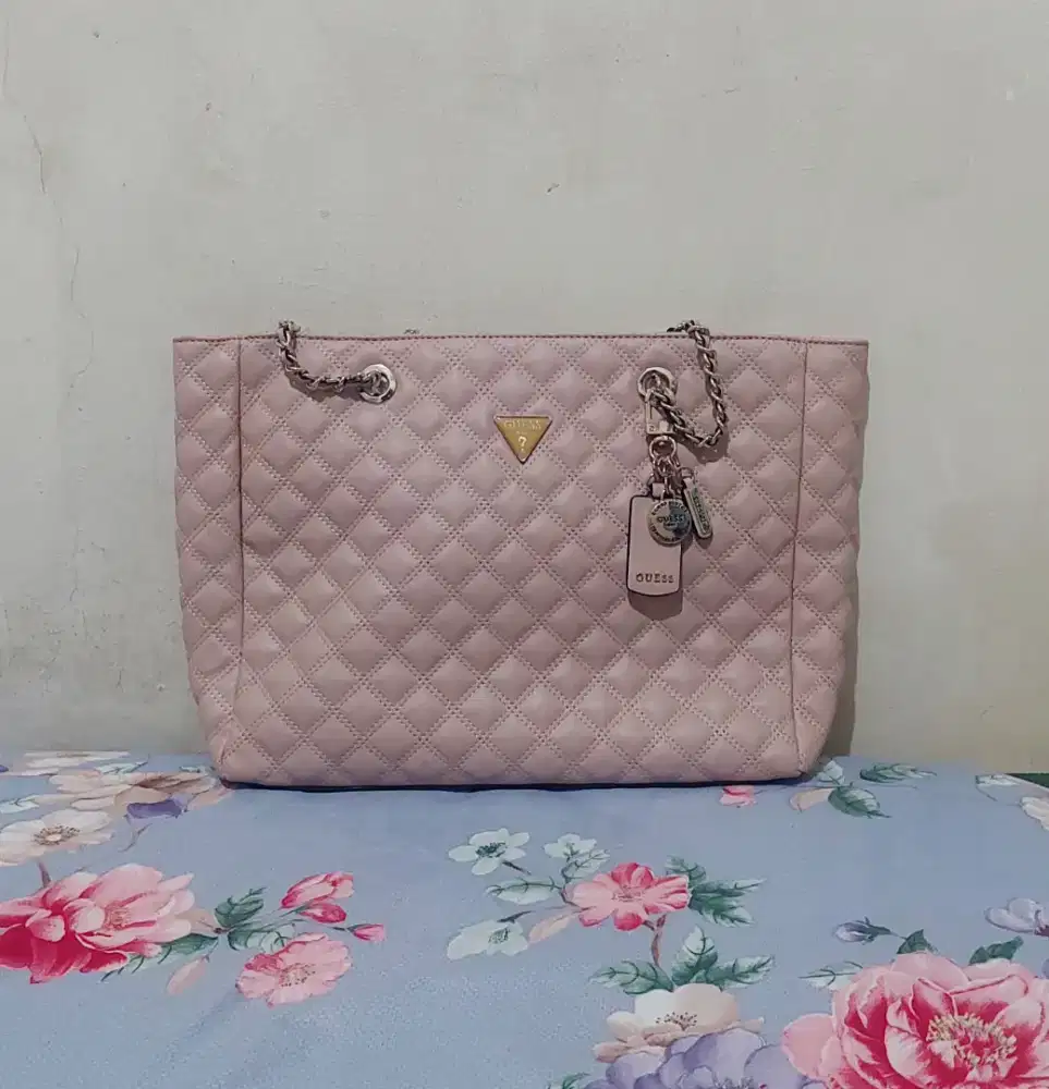 Jual Tas Wanita Guess