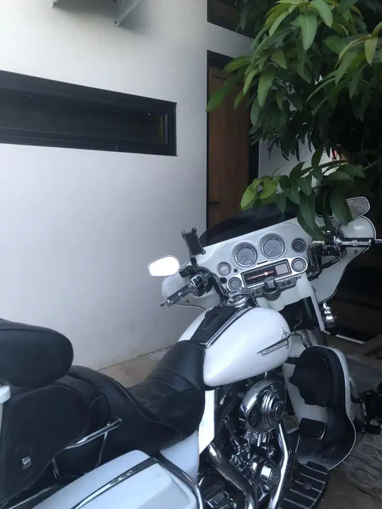 FP full paper Harley Davidson Ultra 2005