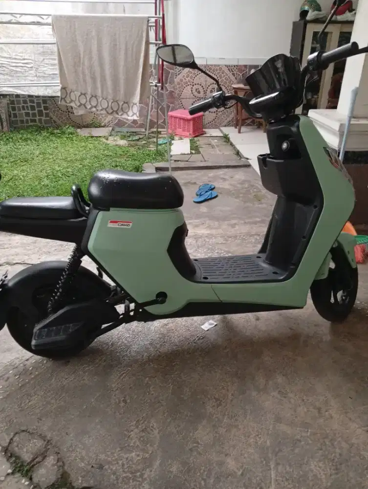 Sepeda listrik second  jual cepat