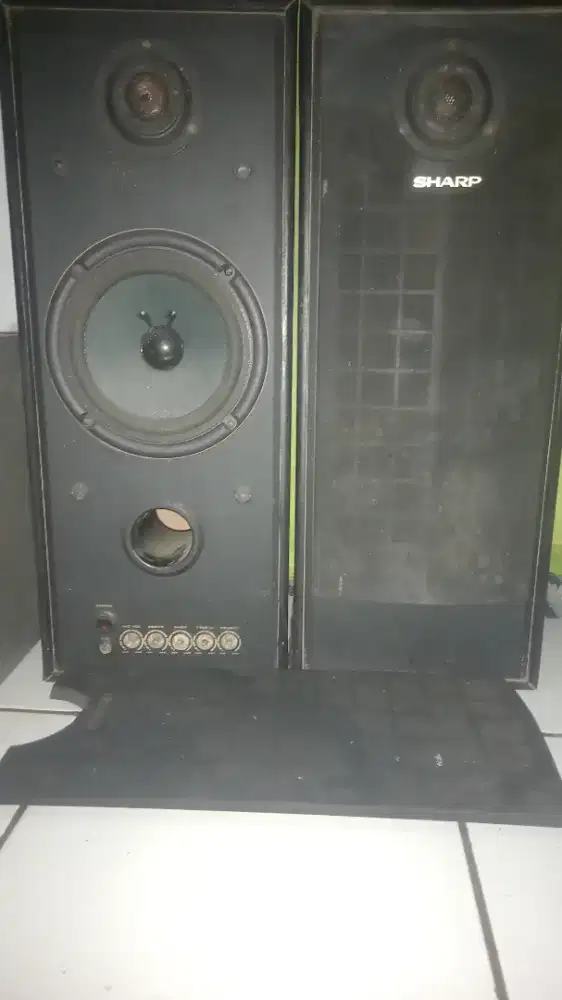 Speaker aktif SHARP