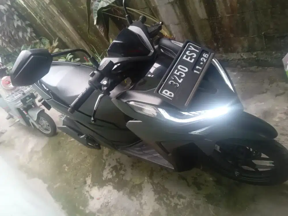 Vario 125 led tahun 2021