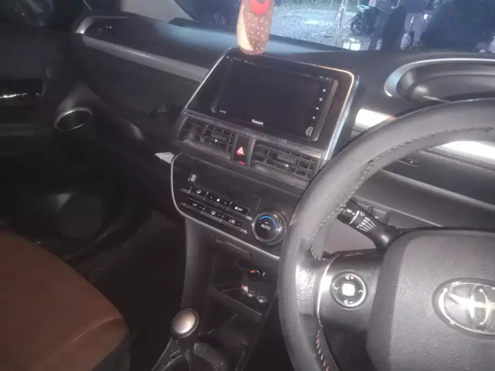 Toyota Sienta 2016 Bensin