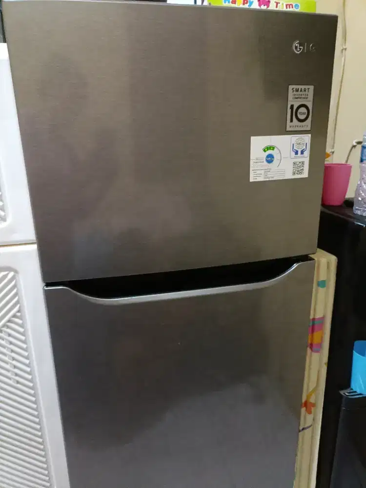 Kulkas 2 pintu dijual bu