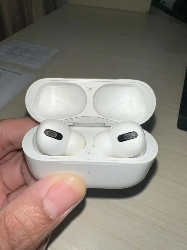 Jual Airpods Pro Gen 1