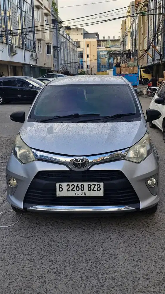 Dijual Toyota Calya G Manual 2017 Silver – Kondisi Siap Pakai!