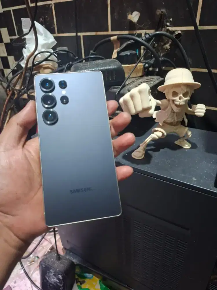 Samsung S25 Sein 12/256Gb Mulus Garansi On Bisa TT