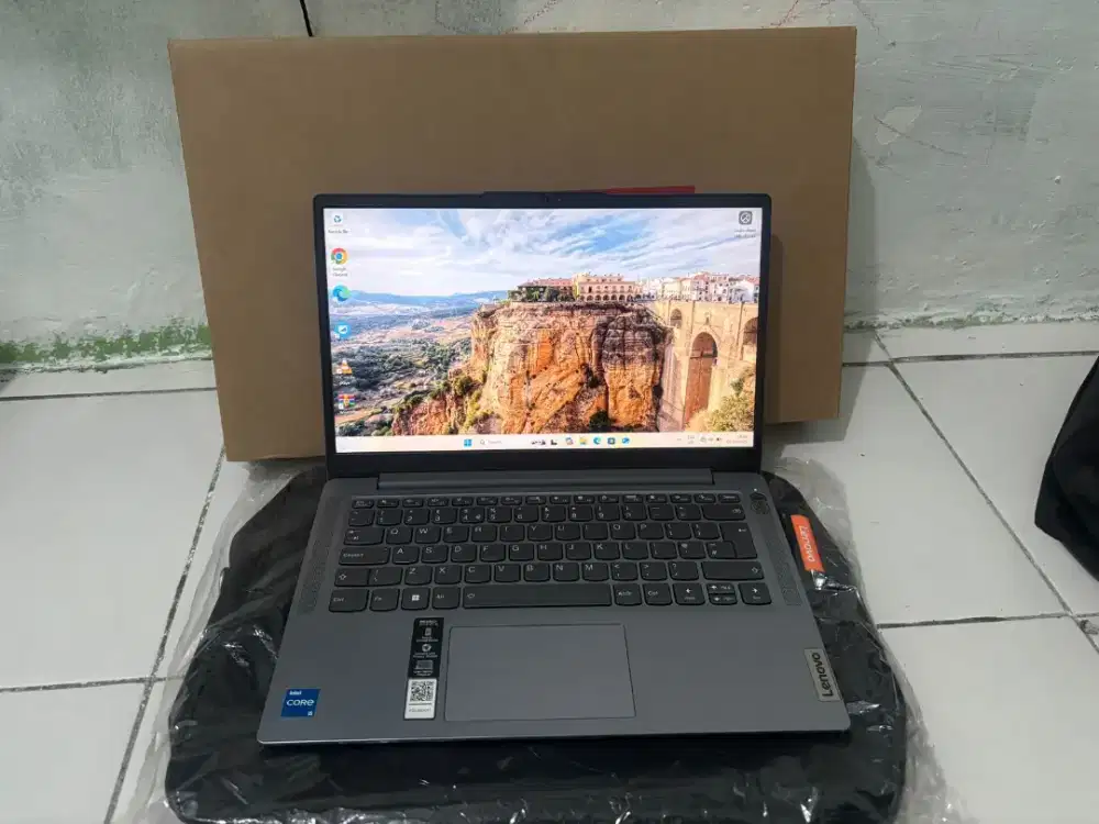 Lenovo ideapad slim 3
