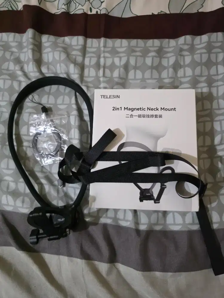 telesin neck mount