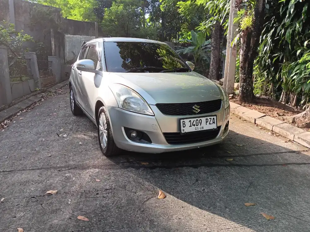 Suzuki swift GX MT 2013