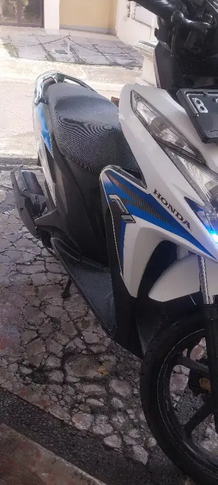 Jual motor secaund vario KZR 125 cc th 2014 BISA NEGO