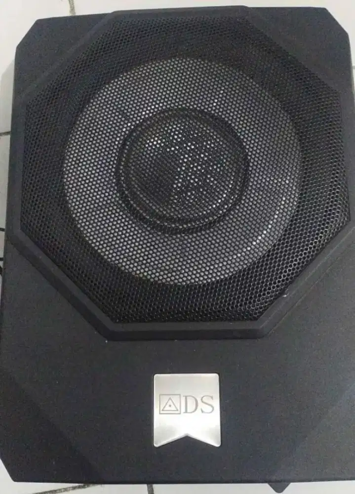 Subwofer 10 inch merk ads
