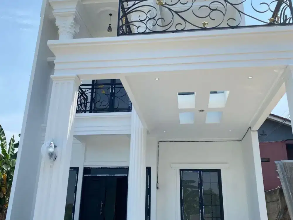 Dijual Siap Huni Rumah Mewah Eropa Klasik Free Bathup Strategis Dekat LRT Cibubur