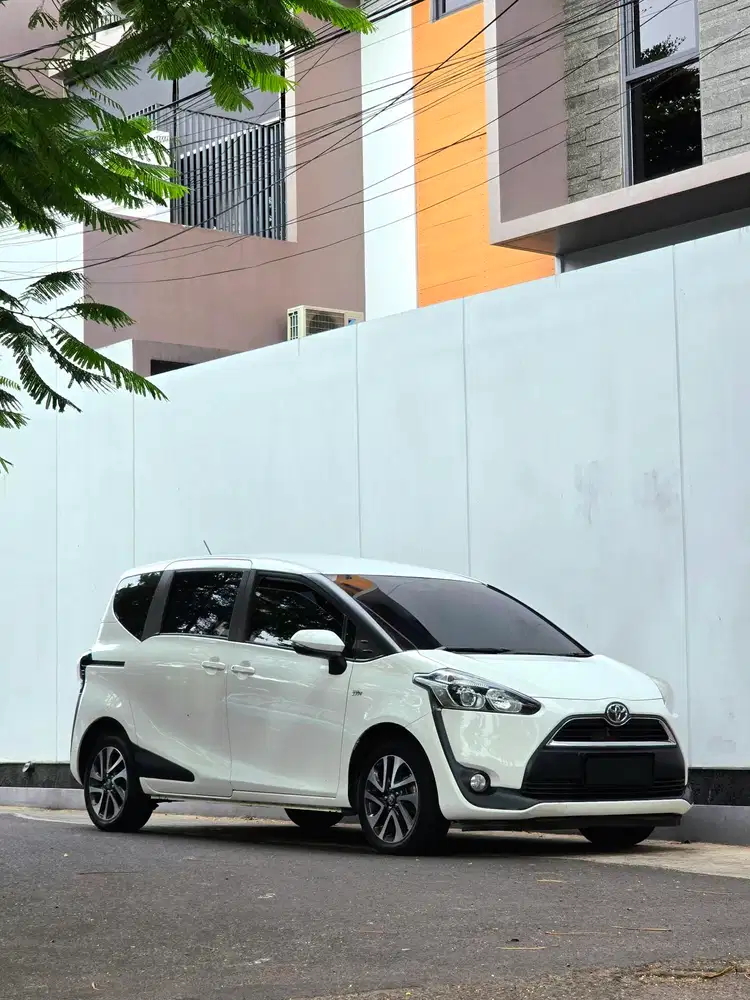 Toyota Sienta 2017 Bensin
