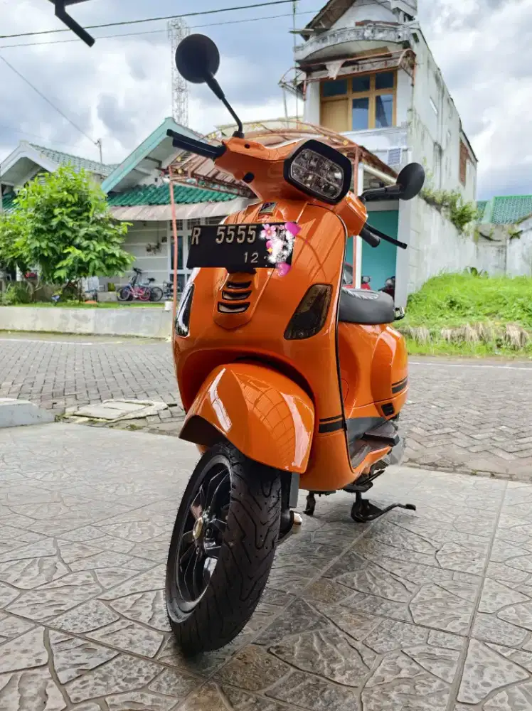 Jual VESPA MATIC LX 125 IGET 2022