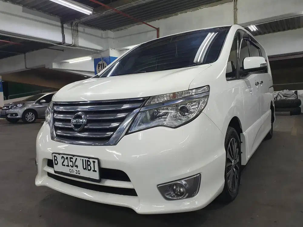 Nissan Serena HWS 2016 FullOriginal SepertiBaru Gressss Istimewa Antik