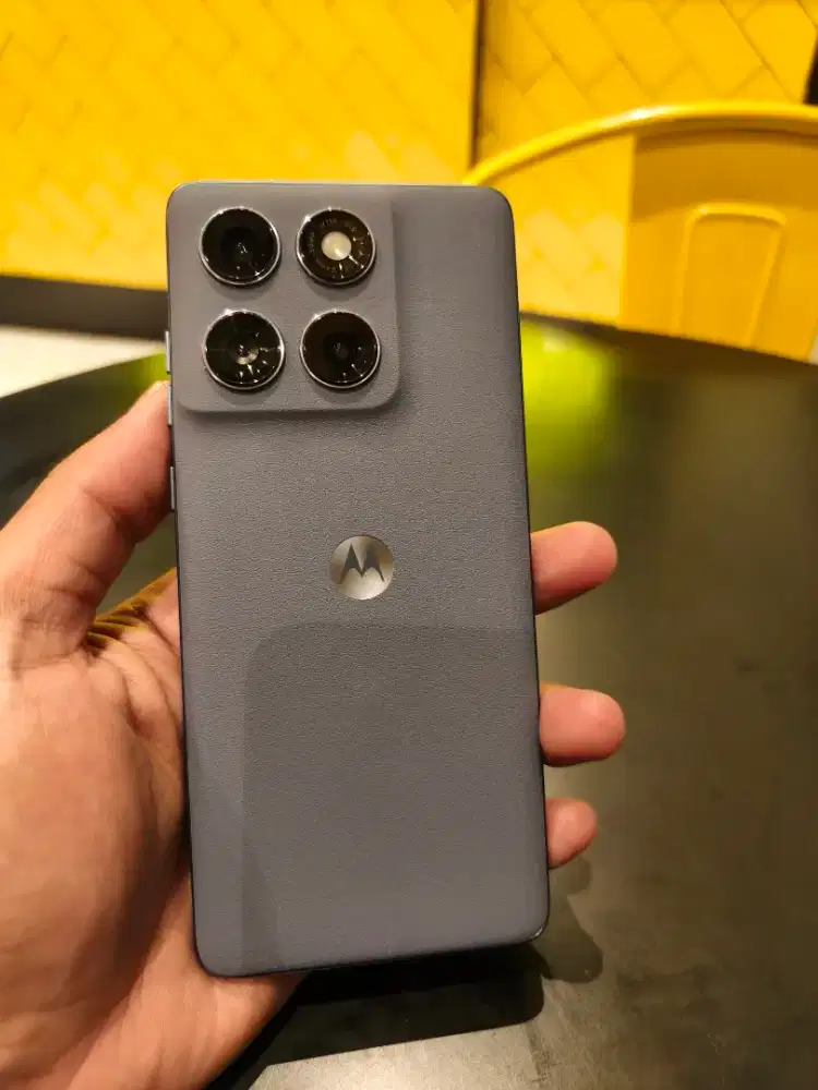 Motorola edge 60 fusion fullset garansi panjang