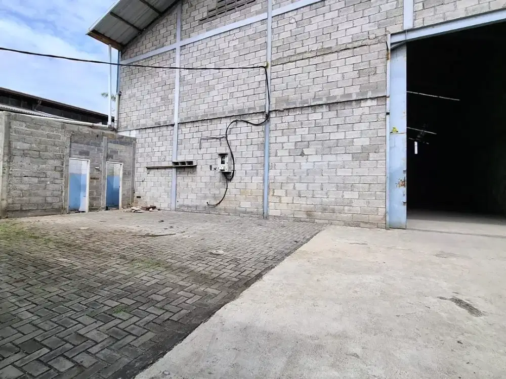 Sewa gudang siap pakai akses mudah strategis , kondis bagus terawat