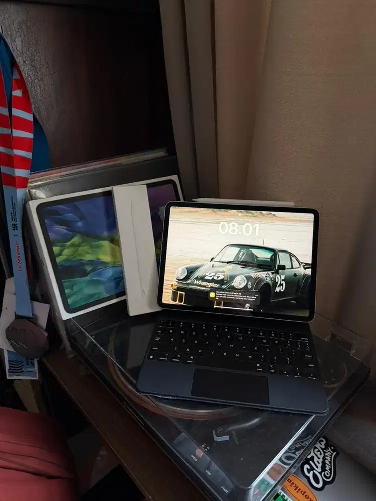 ipad pro gen 2 2020 128gb wifi only + apple magic keyboard dan pen