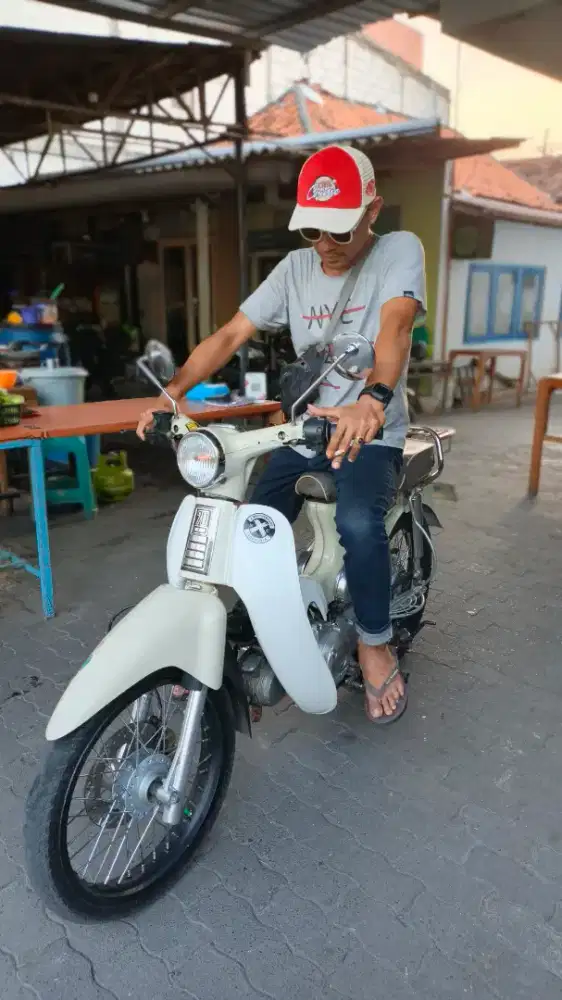 Honda C70 Mesin Karisma 125cc