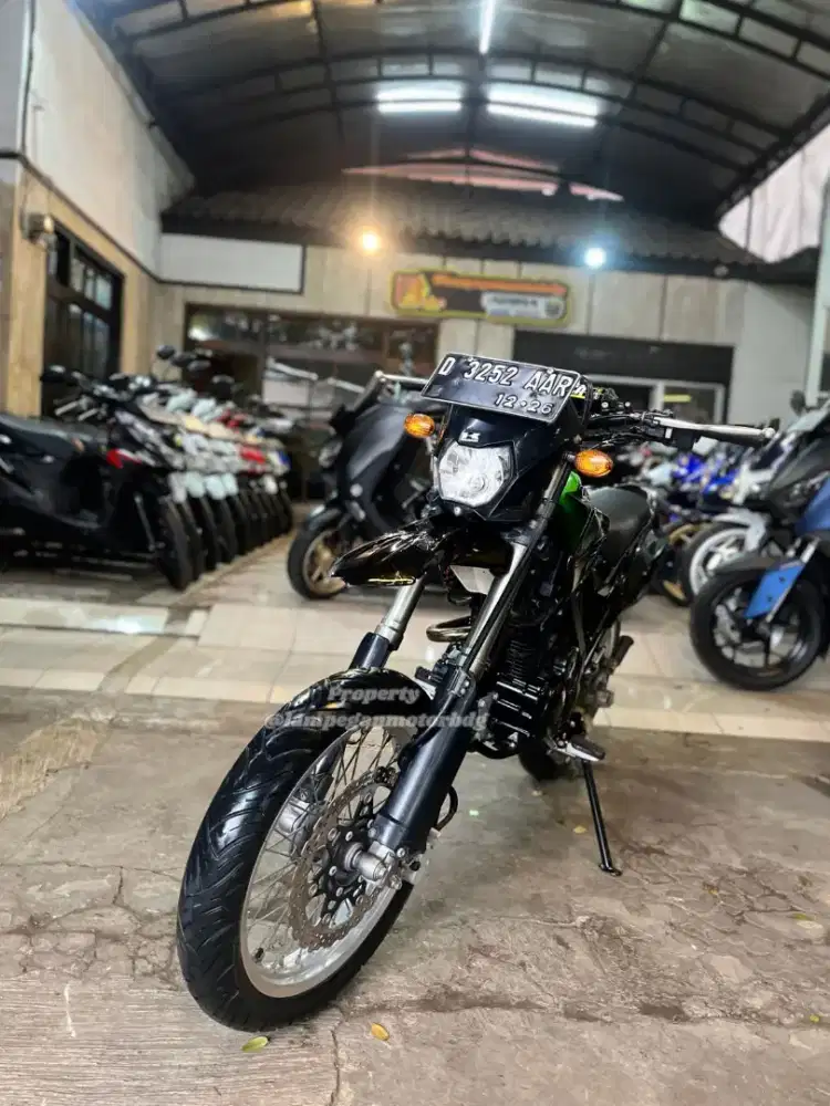 Kawasaki D-tracker 150 2016