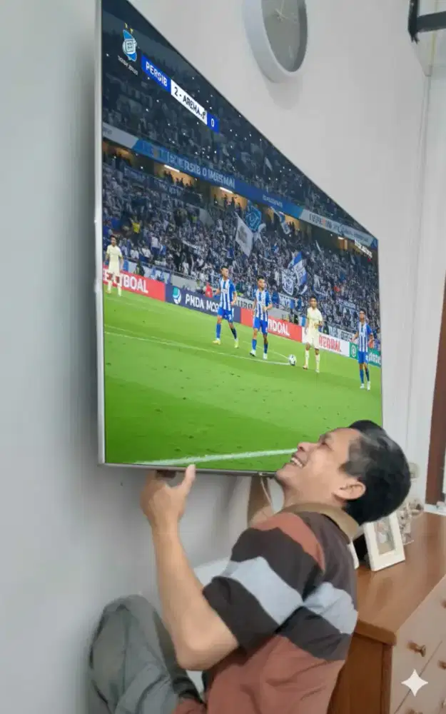 pemasangan & jual bracket utk gantungan tv led lcd di tembok kuat aman