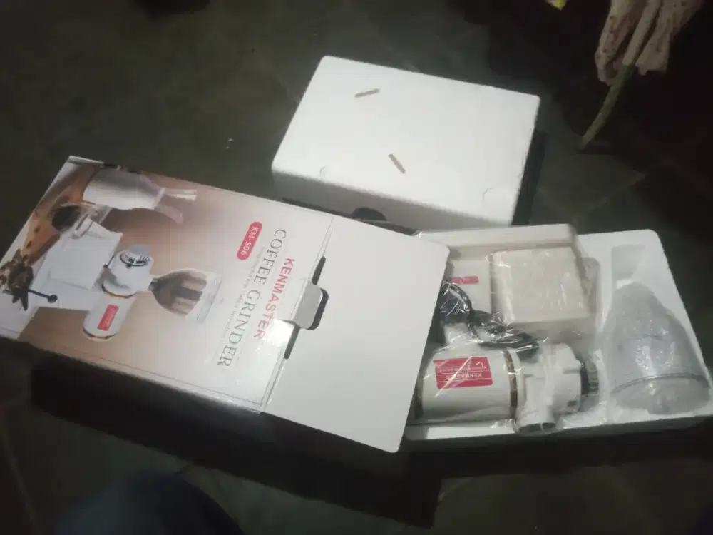 Grinder Coffe Kenmaster 506