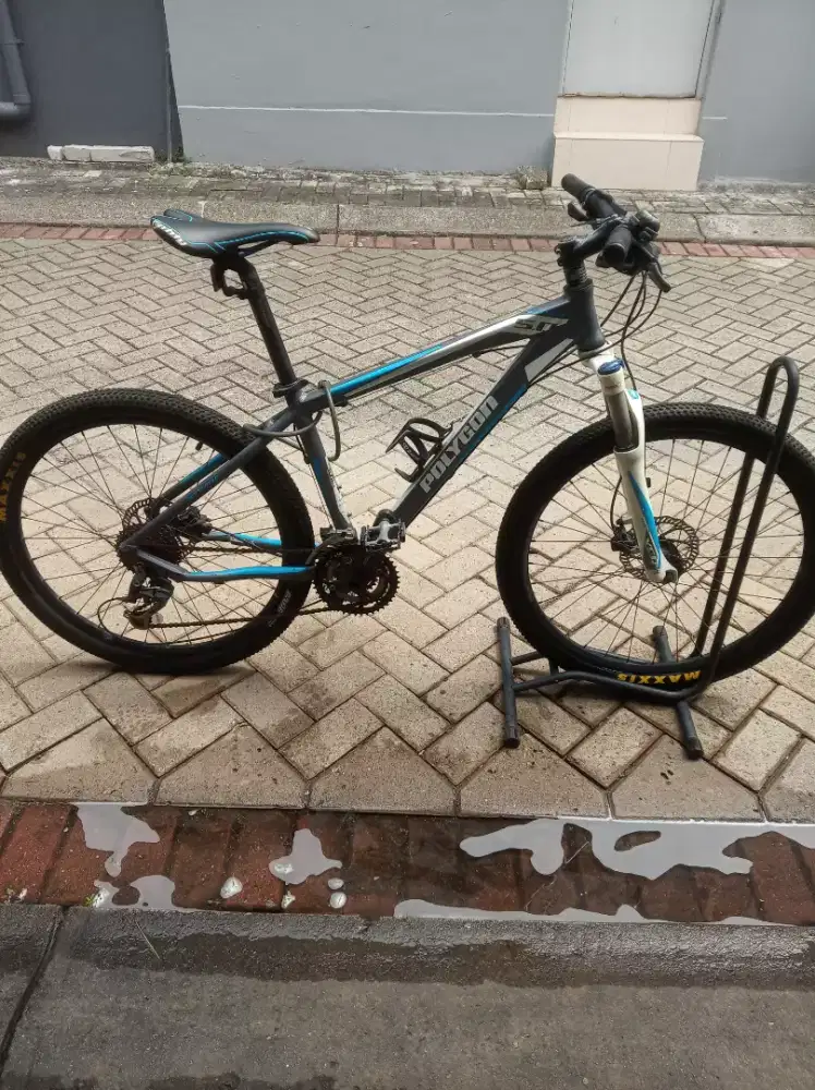 Polygon Estrada 5 ring 26