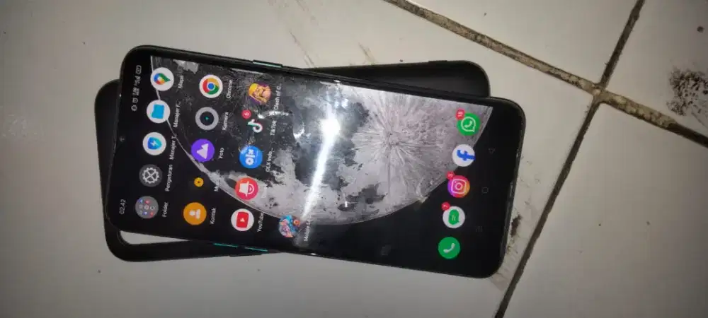 Realme 5i 4/64 hp casan