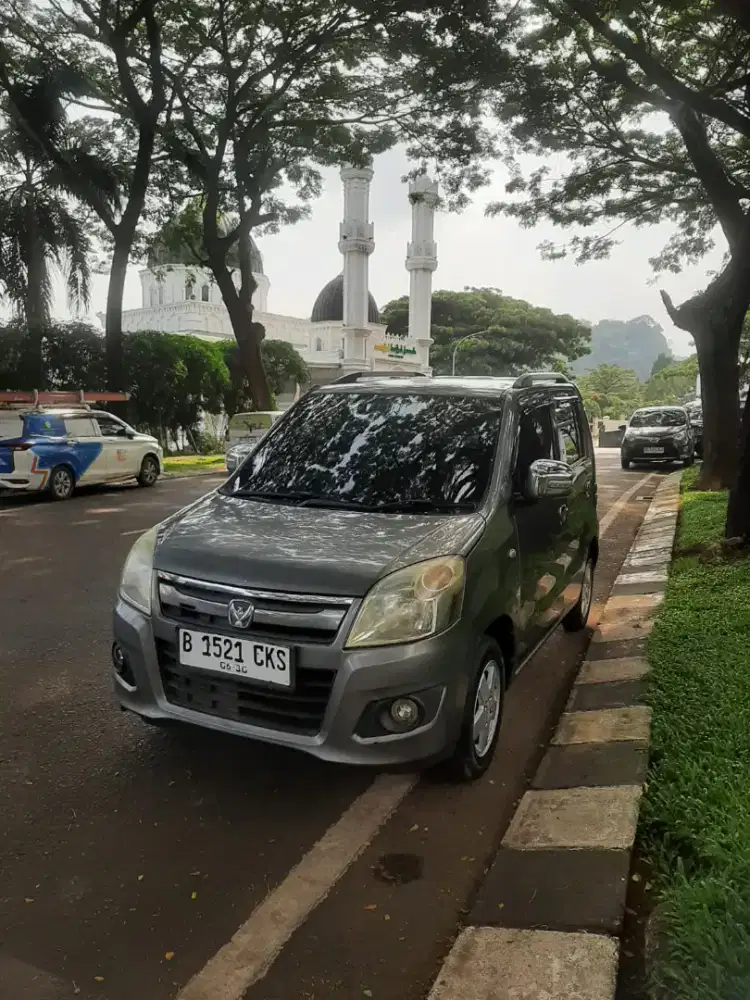 Si Gesit Irit Karimun Wagon R GX 2014
