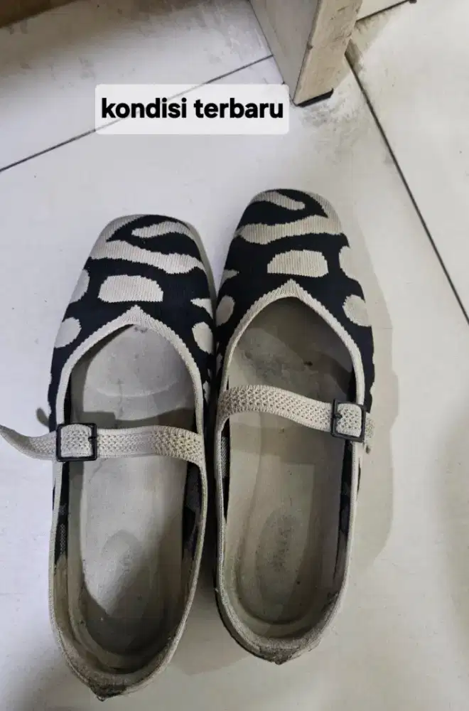 Sepatu leopard merk Vivaia size 38