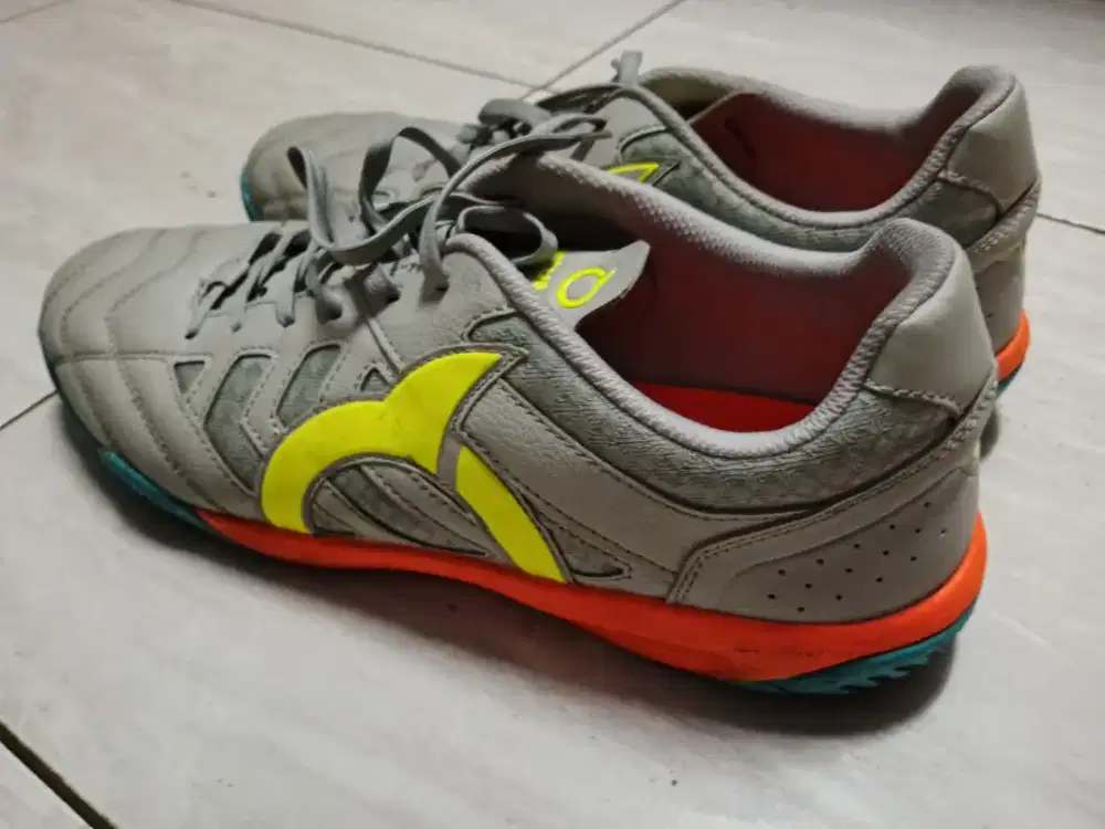 Sepatu Futsal Ortuseight