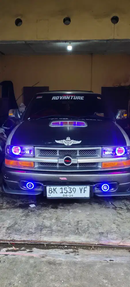 Opel Blazer 2002 Bensin