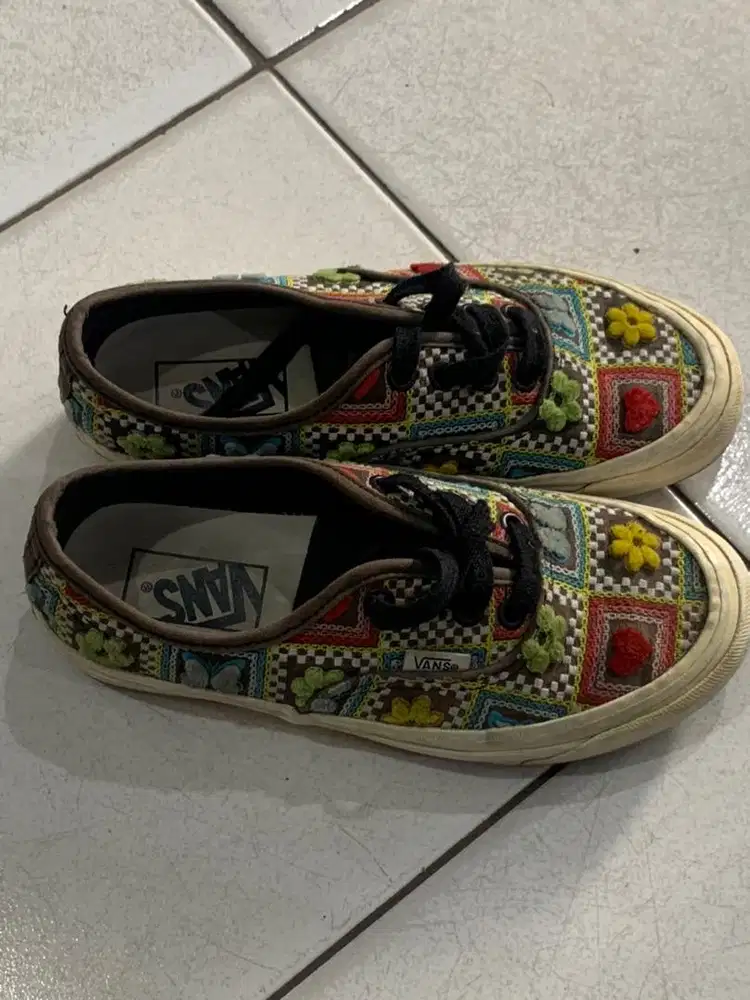 Vans authentic uk 36