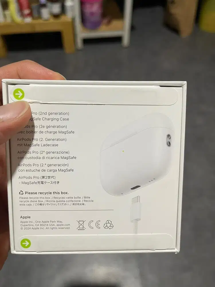 Jual AIRPODS PRO 2 Bundling IP17