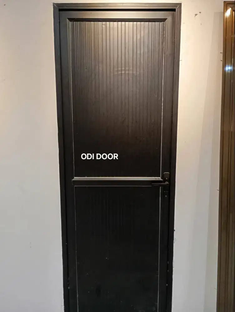 PINTU ALUMUNIUM FAM 16 ODI DOOR