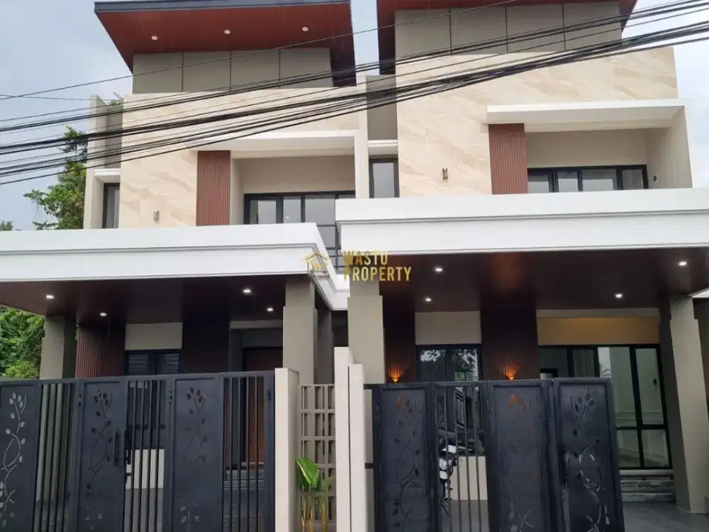 RUMAH 2 LANTAI, SIAP HUNI, 11 MENIT KE KAMPU UII JOGJA DI NGAGLI