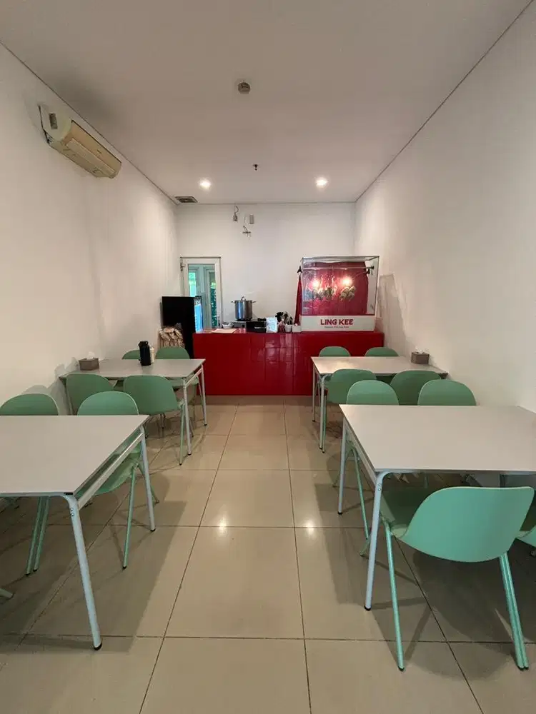 Dibutuhkan Pegawai Resto Nasi Hainam Ayam (Halal)