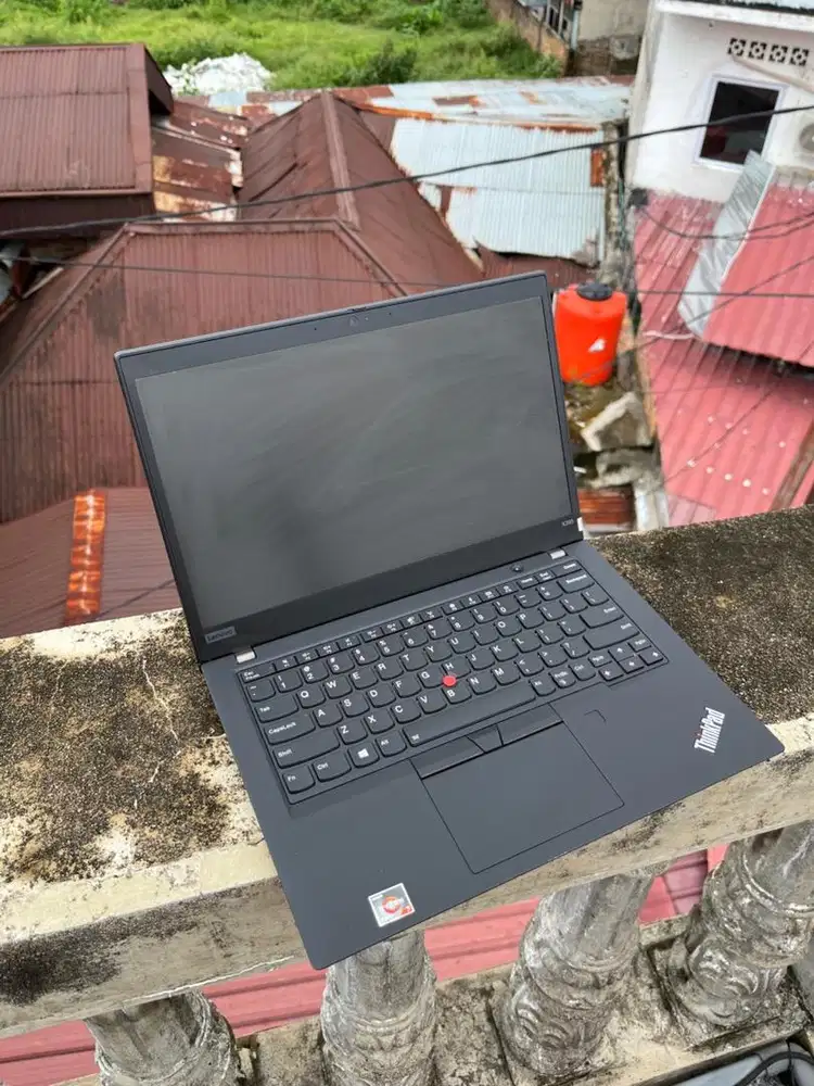 Laptop Lenovo X395 Ryzen 7 Pro 3700 Ram 8/512 GB