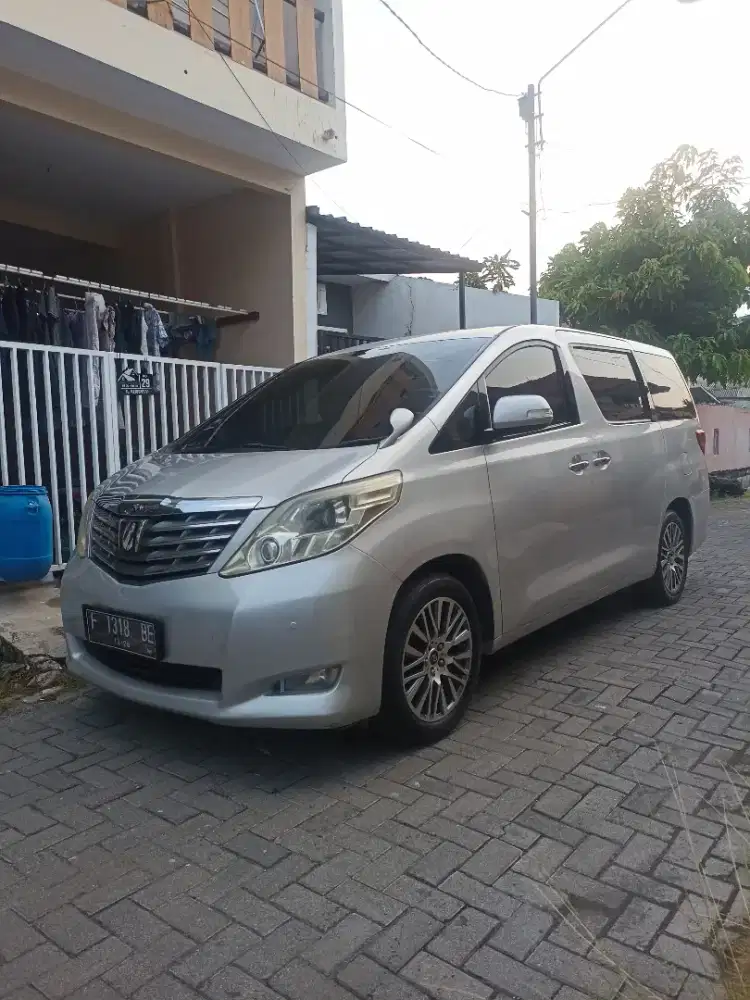 Alphard Pilot Seat 2010