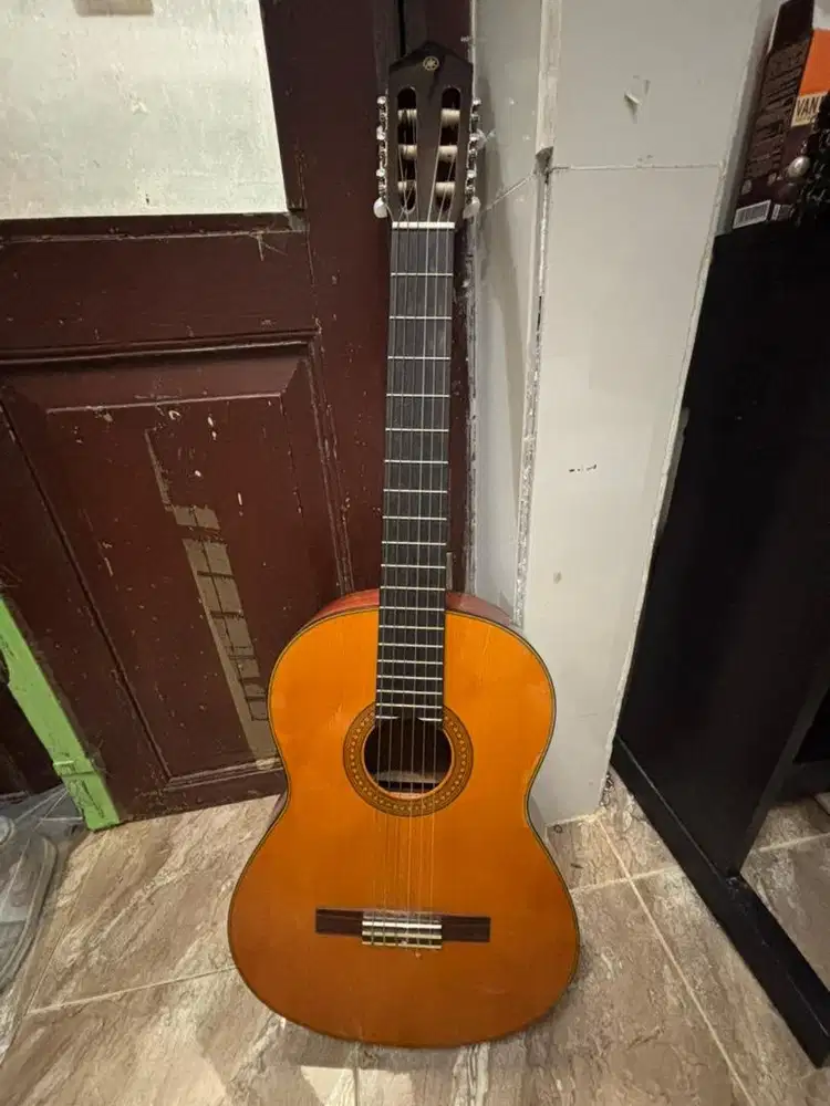 Gitar Klasik Yamaha CG142S Second - 100% MULUS