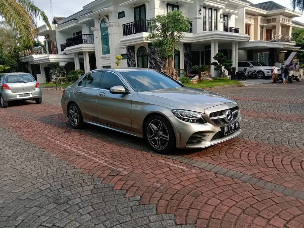 MERCEDES-BENZ E250 CGI Avantgarde Matic 2012 kondisi istimewa dp minim