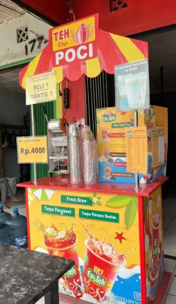 Booth Jualan Es Teh Poci Set Bekas